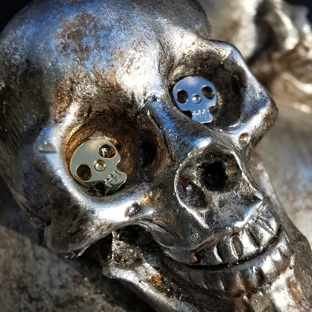 Titanium attachment for pins gold skull - TNA-049