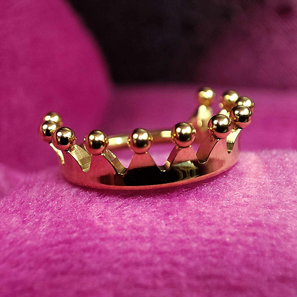 Titanium piercing ring clicker crown - gold - TK-045