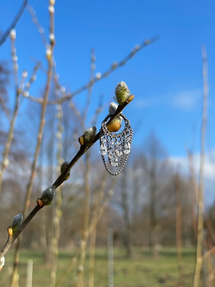 Piercing ring clicker with chains and white cubic zirconias - sterling silver - K-034