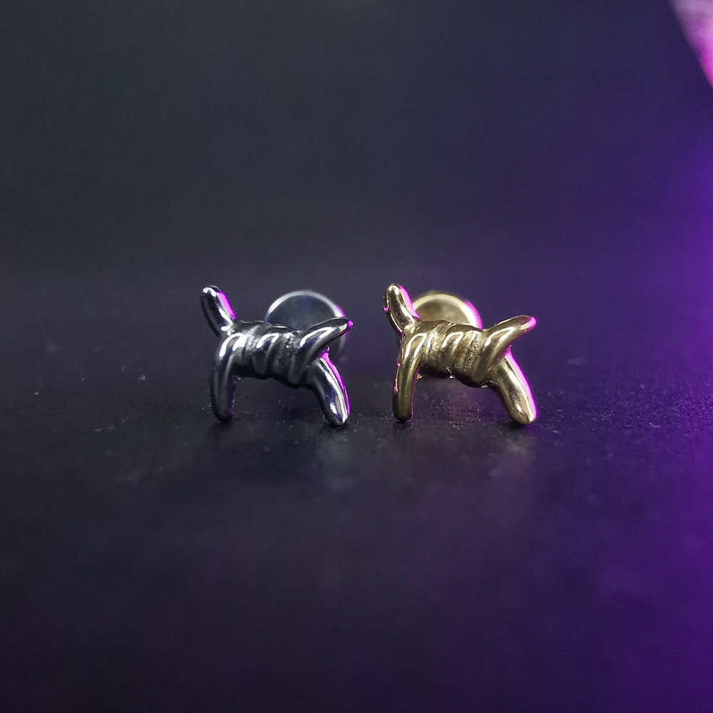 Titanium labret barbed wire - gold