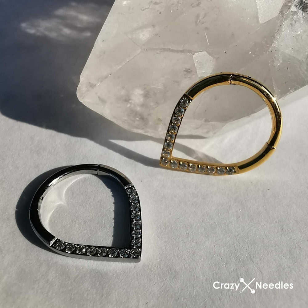 Titanium piercing clicker with white zircons - silver - TK-057