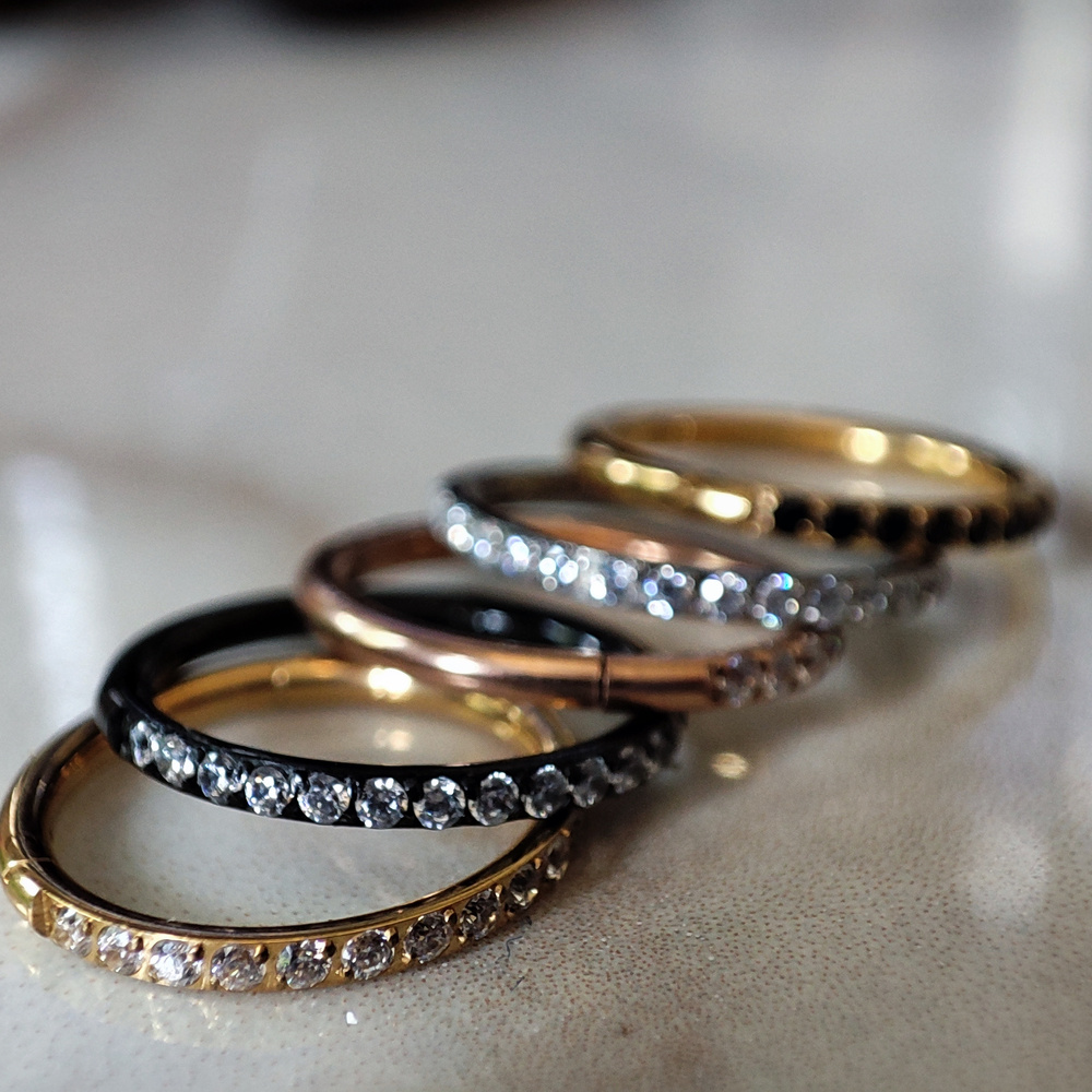 Titanium CLICKER ring with white zircons - silver - TK-023