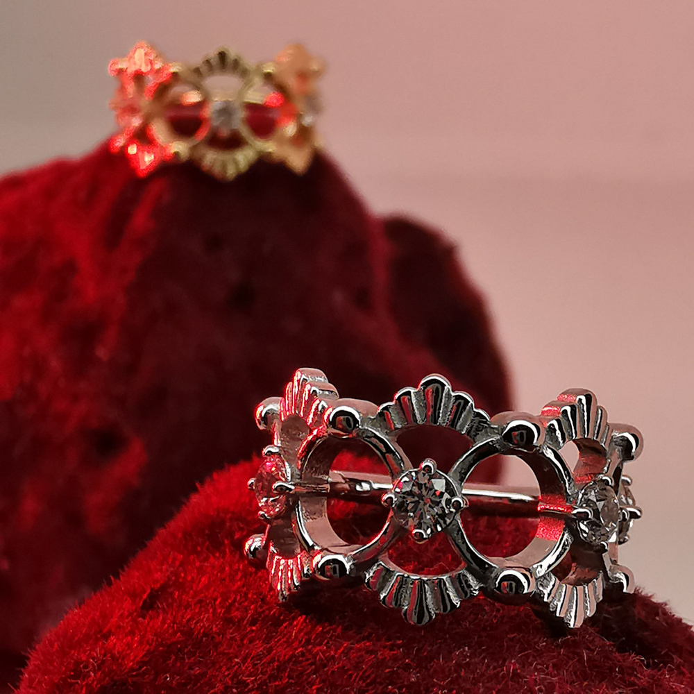 Kolczyk kółko clicker ozdobny z białymi cyrkoniami - CoCr NF - srebrny - K-069