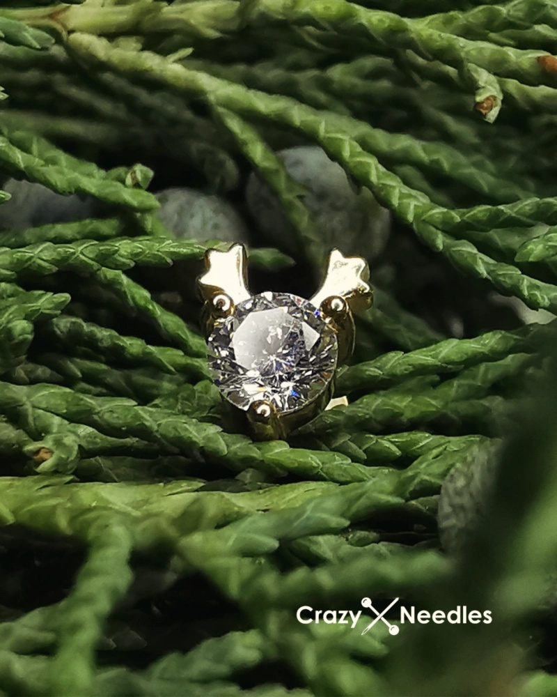 Labret gold reindeer with white zirconia - LGW-020