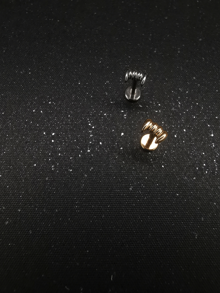 Titanium labret vampire's fangs - gold - TGW-158