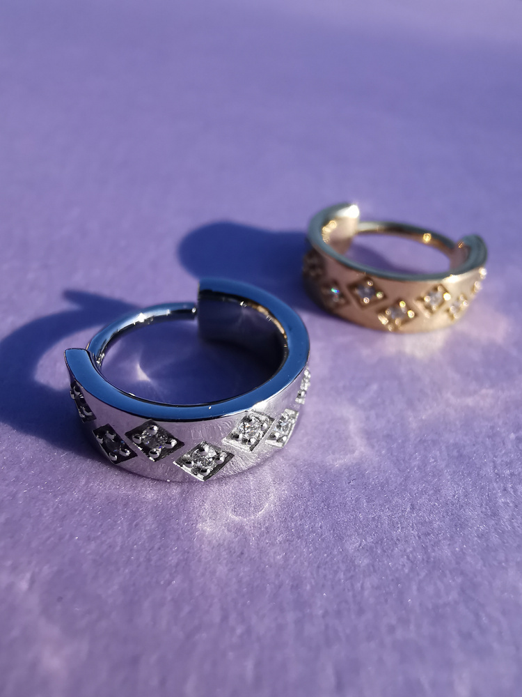 Piercing ring clicker decorative with white zircons - CoCr NF - silver - K-070