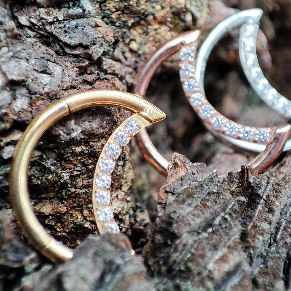 Titanium moon with zircons - rose gold - TK-008